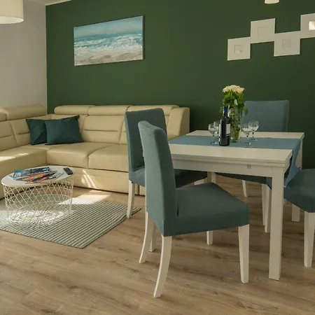 Adria Vista Mare - Modern With Sea View